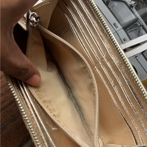 COACH Zip Around wallet - Picture 4 of 4